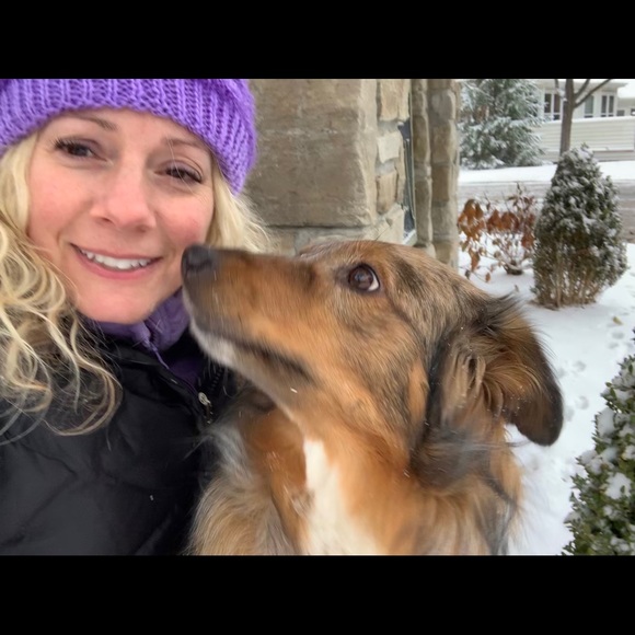 Meet your Posher, Denise - Picture 2 of 3